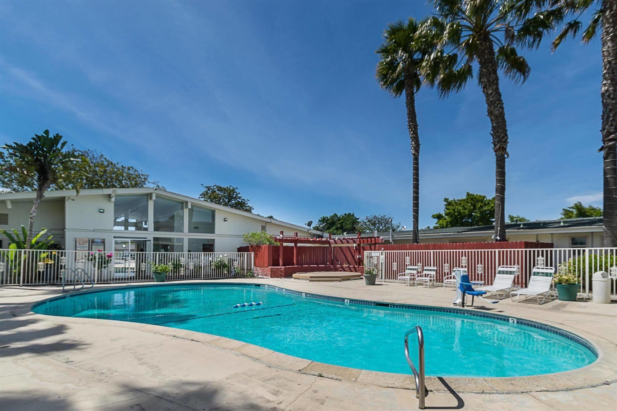 Motel 6-Santa Maria, Ca - South Exteriör bild
